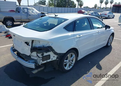 2018 Ford Fusion Hybrid Se из США, поврежденный, VIN 3FA6P0LUXJR205210